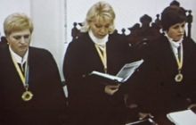Суд за відсутності Тимошенко продовжує розгляд її скарги