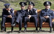 У Раді хочуть встановити обмеження на «кумівство» в міліції та судах