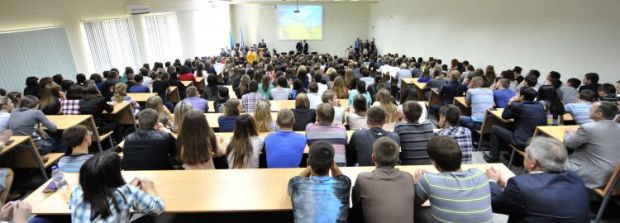 Три чверті українців мають вищу освіту / Фото УНІАН Три чверті українців мають вищу освіту / Фото УНІАН