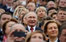 Путин предостерегает россиян от госпереворота