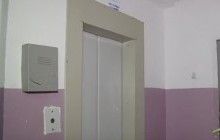 В Одессе в многоэтажке загорелся лифт с женщиной внутри