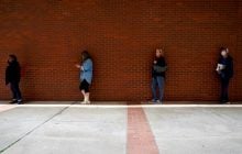 В Україні колосальна кількість безробітних - екс-міністр