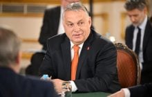 Радниця Орбана пішла з посади після його расистської промови