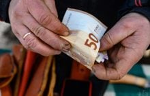 В "ПриватБанке" резко подорожал евро: сколько придется заплатить сегодня